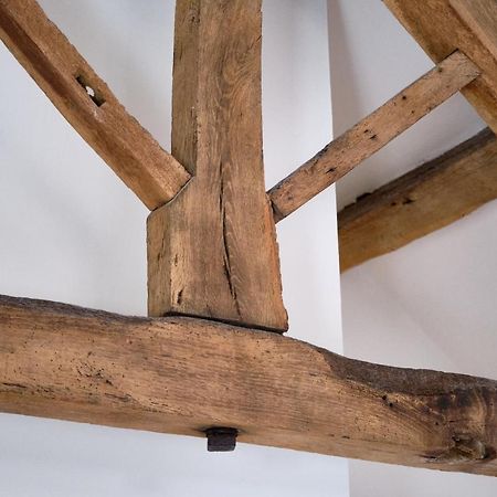 Swallow Barn At Millfields Farm Cottages Ашборн Экстерьер фото
